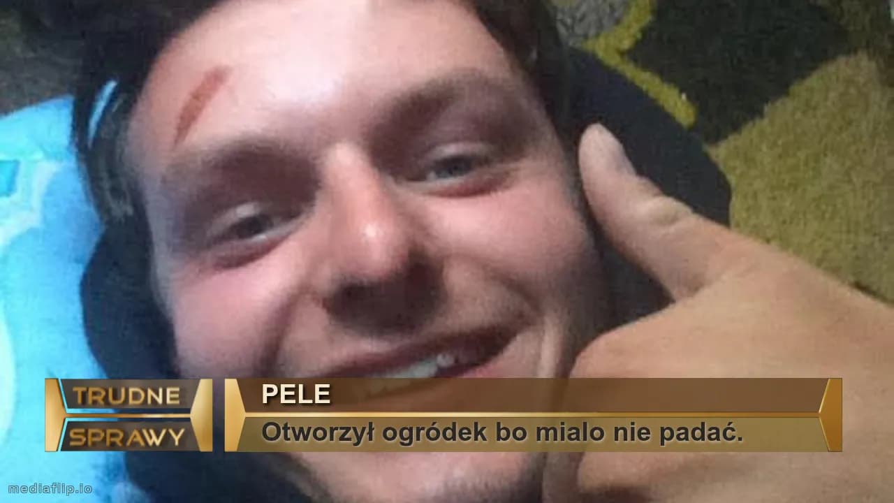 Pele
Otworzył ogródek bo mialo nie padać.