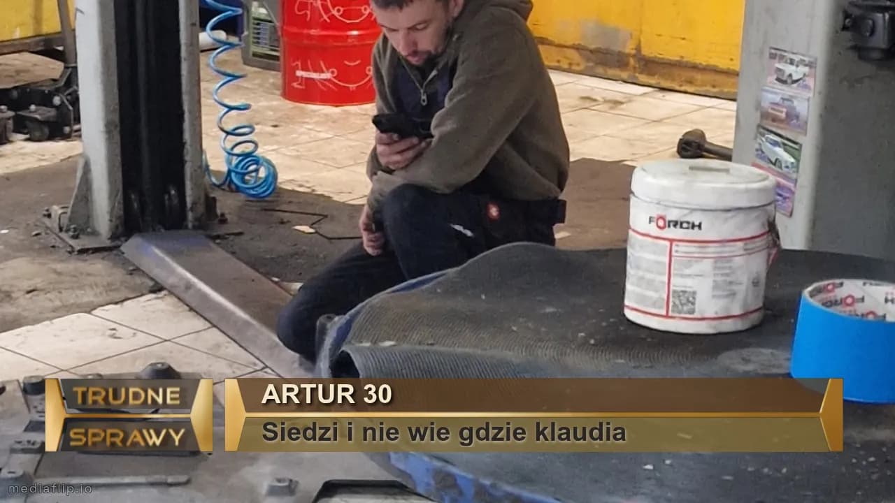 Artur 30
Siedzi i nie wie gdzie klaudia