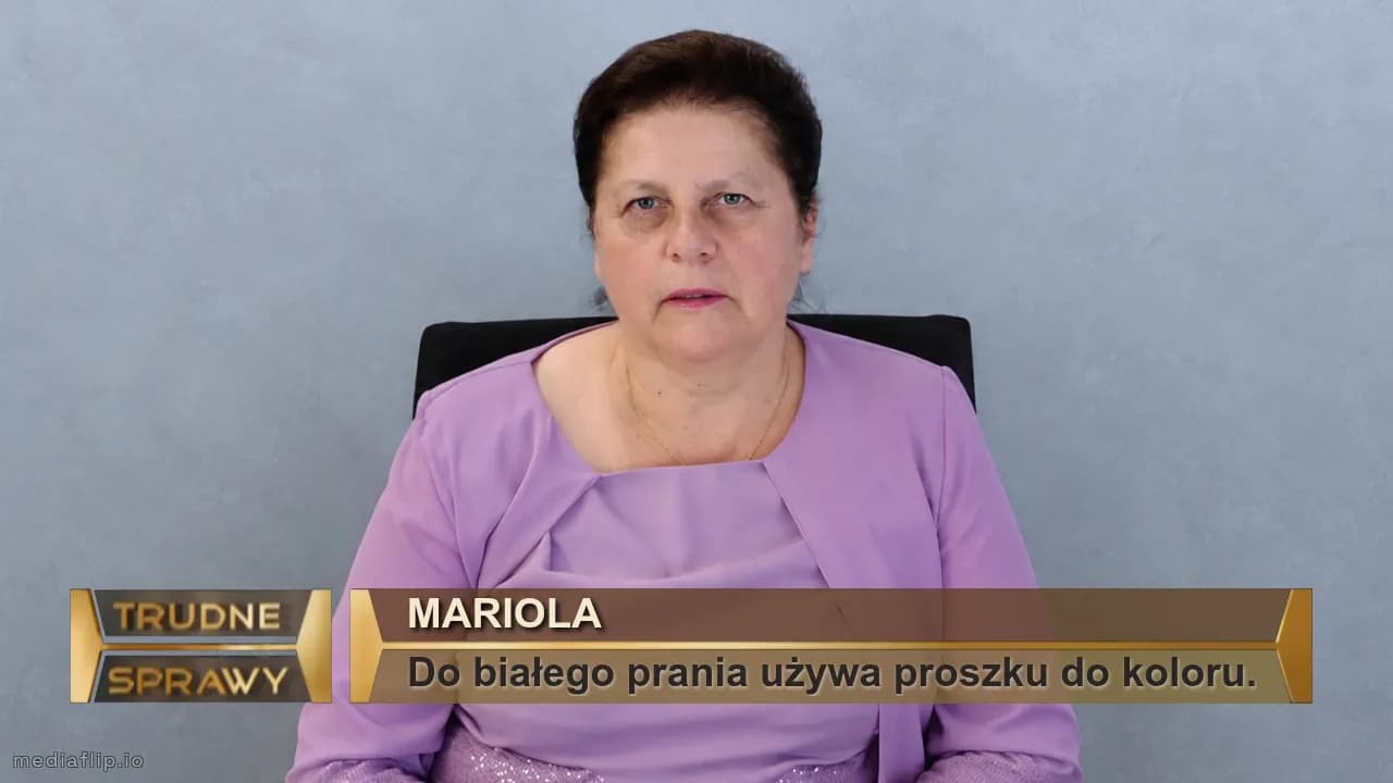 Mariola
Do białego prania używa proszku do koloru.